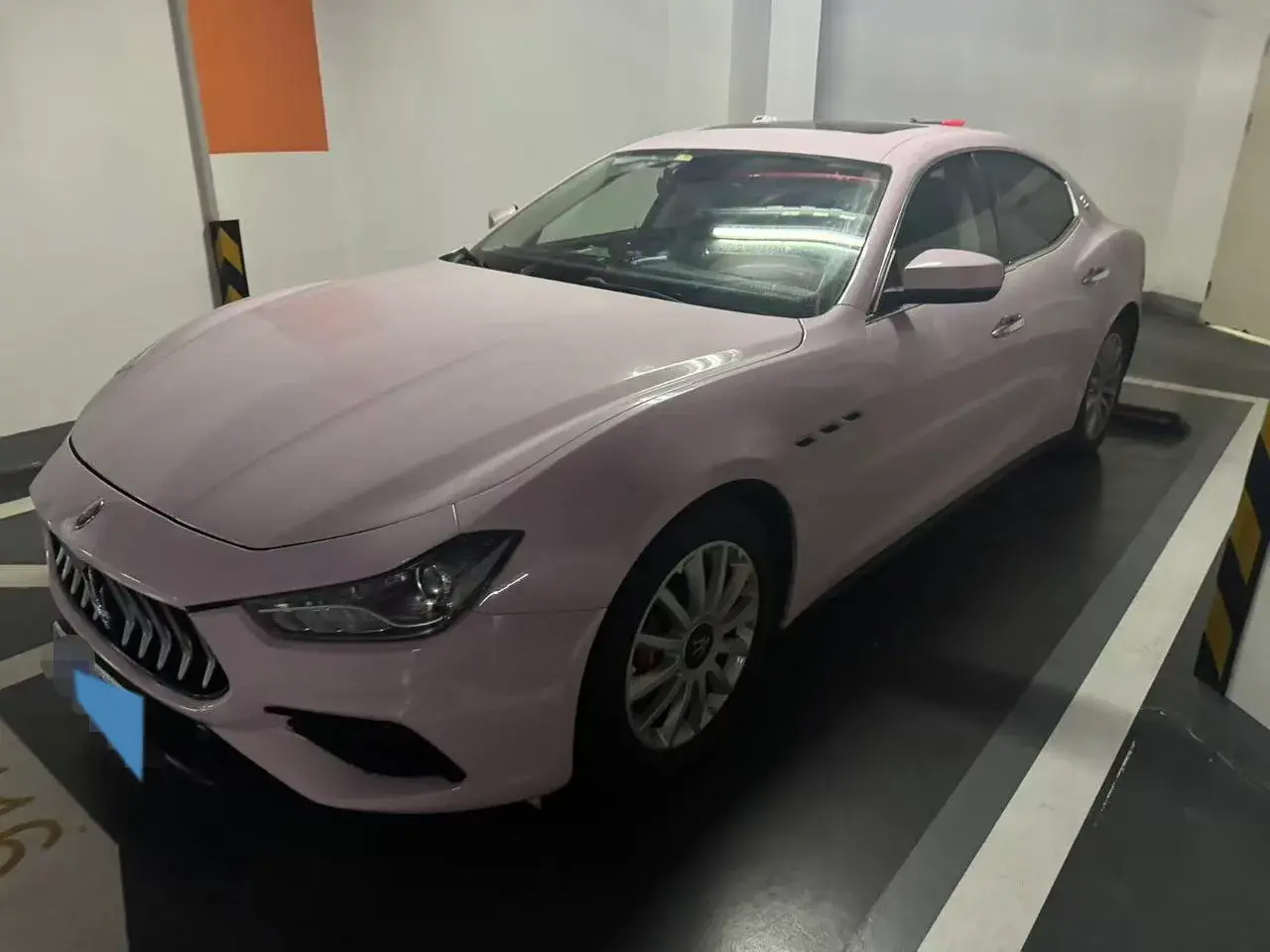 2017 MASERATI GHIBLI view 1