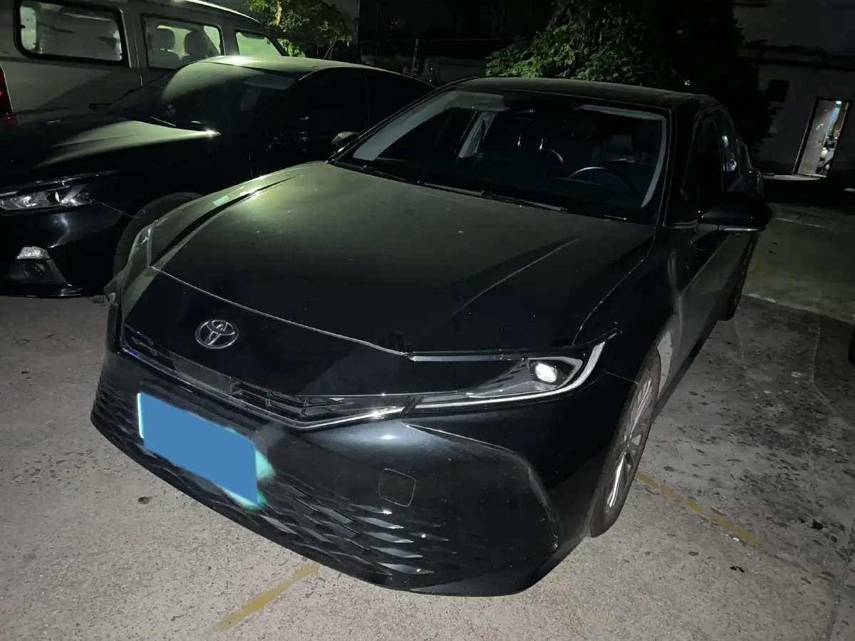 2024 Toyota Camry 2.0L 173HP L4 CVT