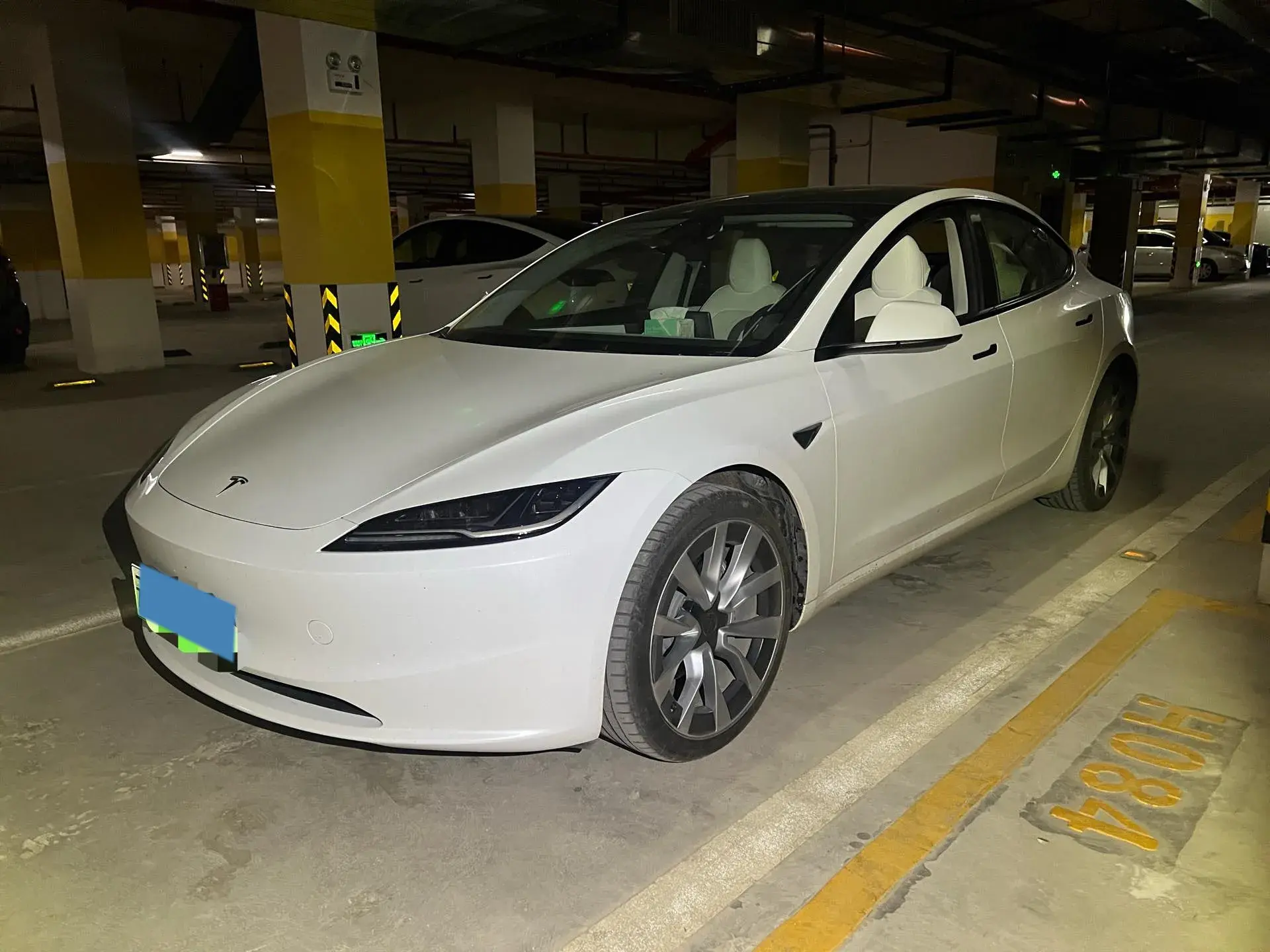 2023 TESLA MODEL view 1