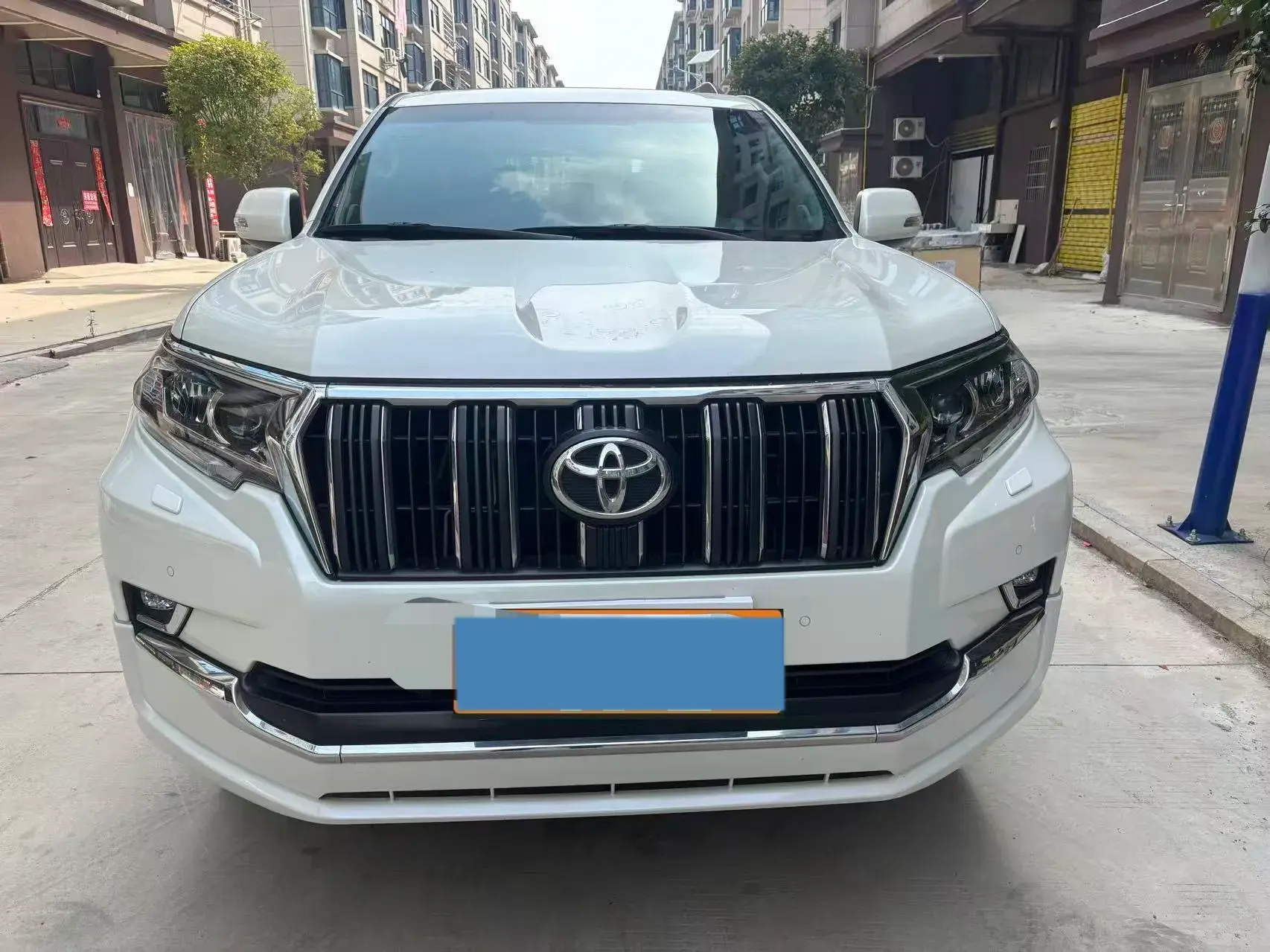 2019 TOYOTA LAND thumbnail 2