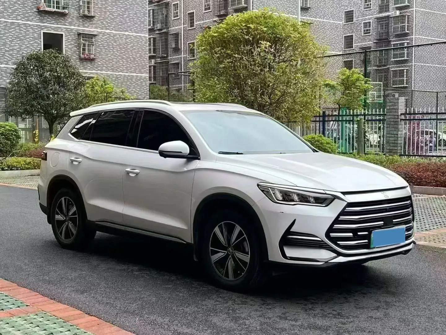 2022 BYD SONG thumbnail 3