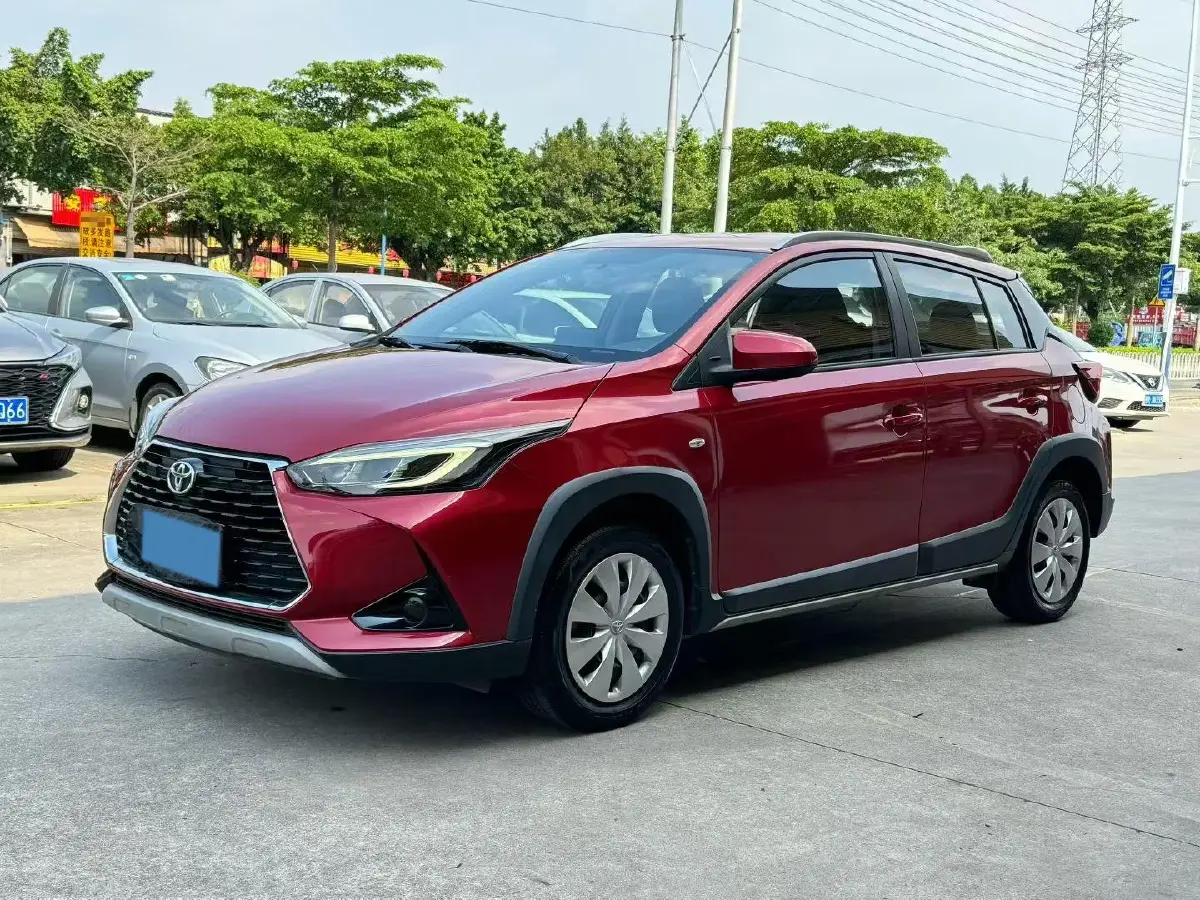 2021 Toyota Yaris L 1.5L 112HP L4 CVT 2021 Toyota Yaris L 1.5L 112HP L4 CVT