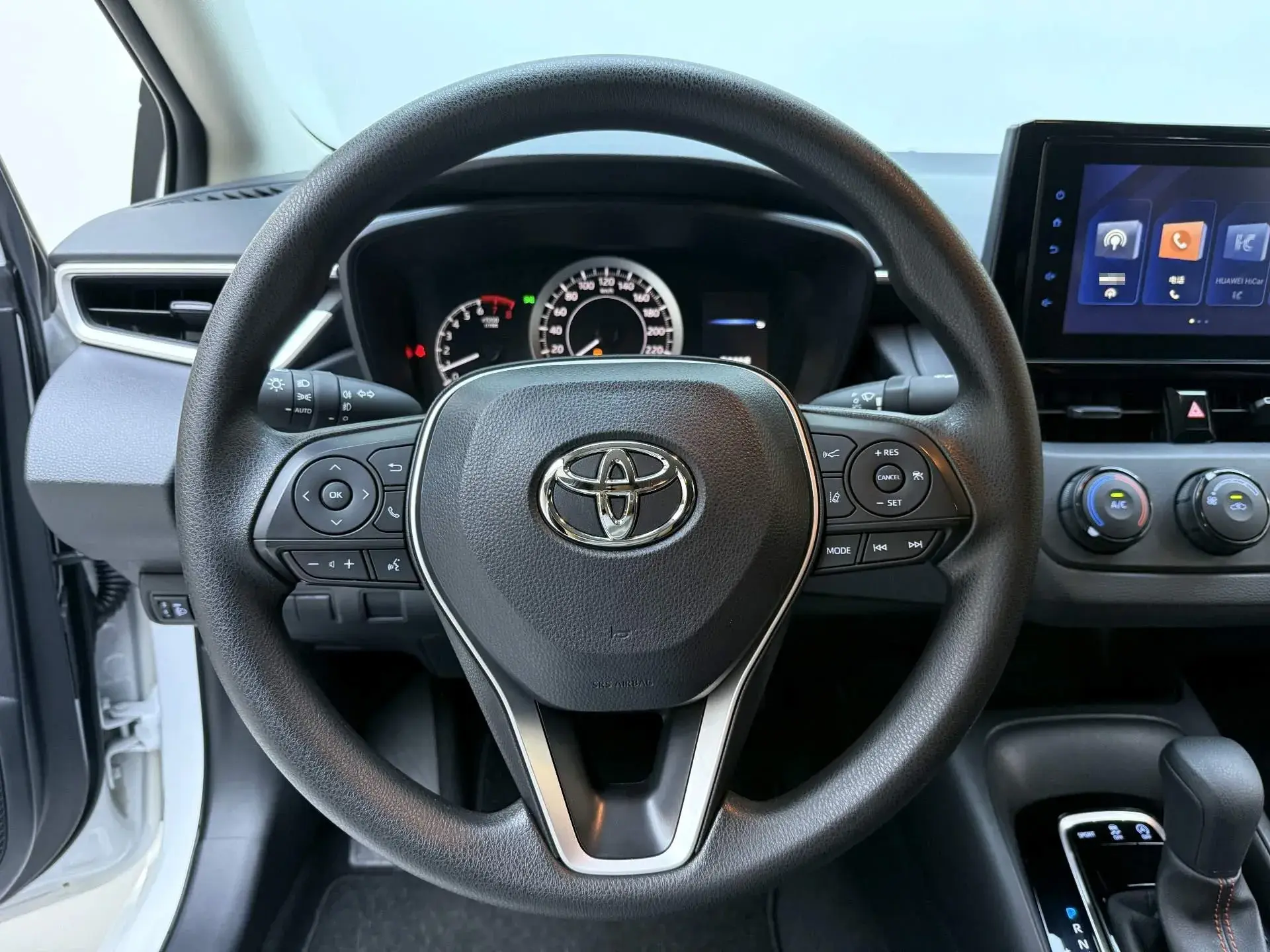 2022 TOYOTA COROLLA thumbnail 4