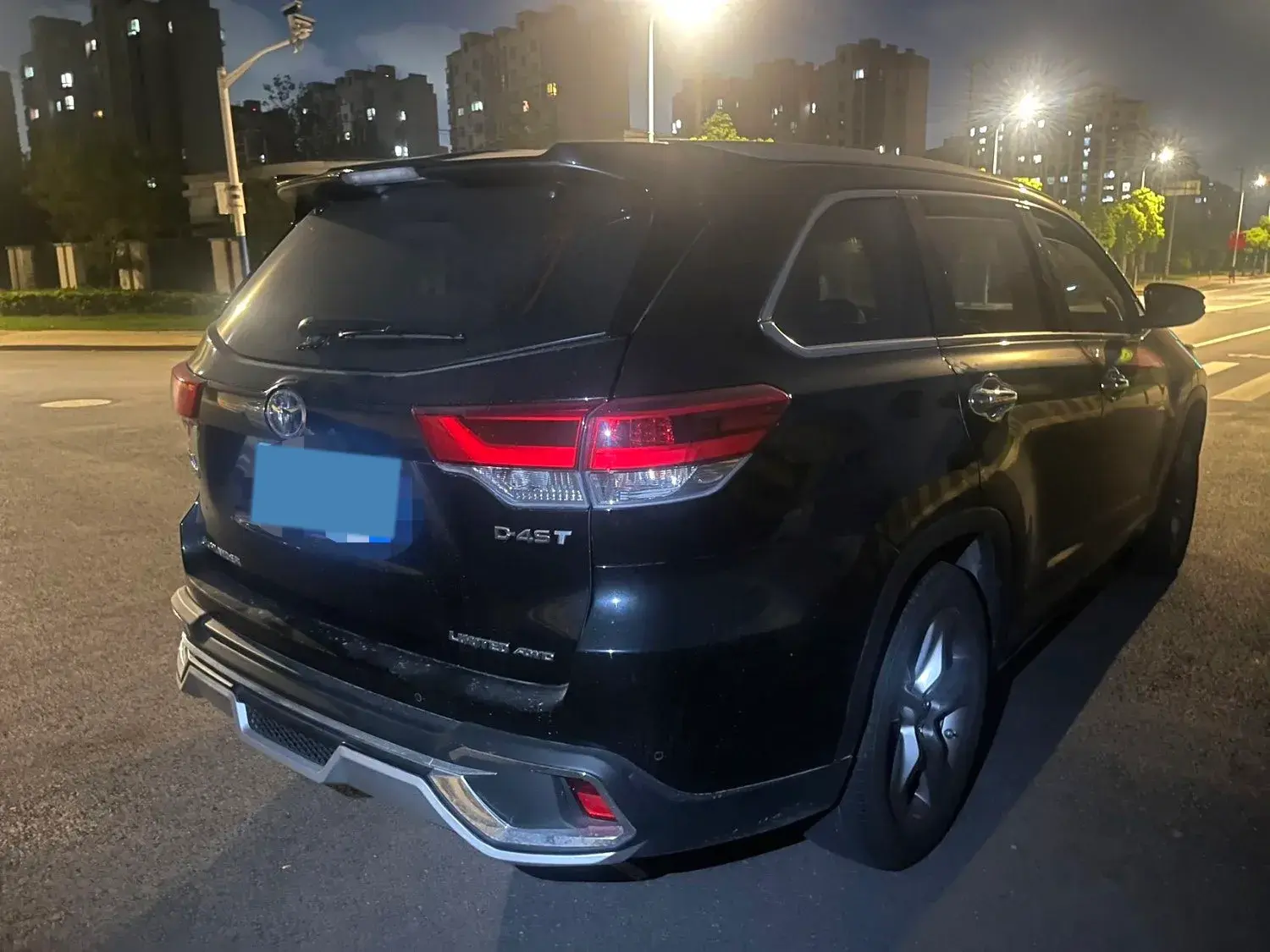 2018 TOYOTA HIGHLANDER thumbnail 3