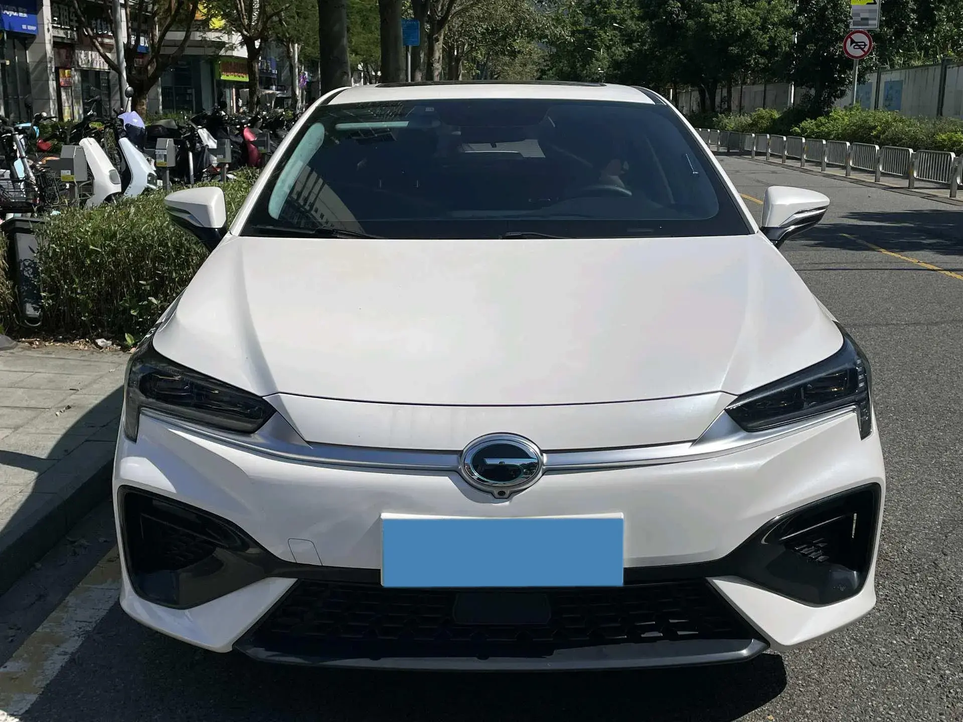 2022 AION S thumbnail 2