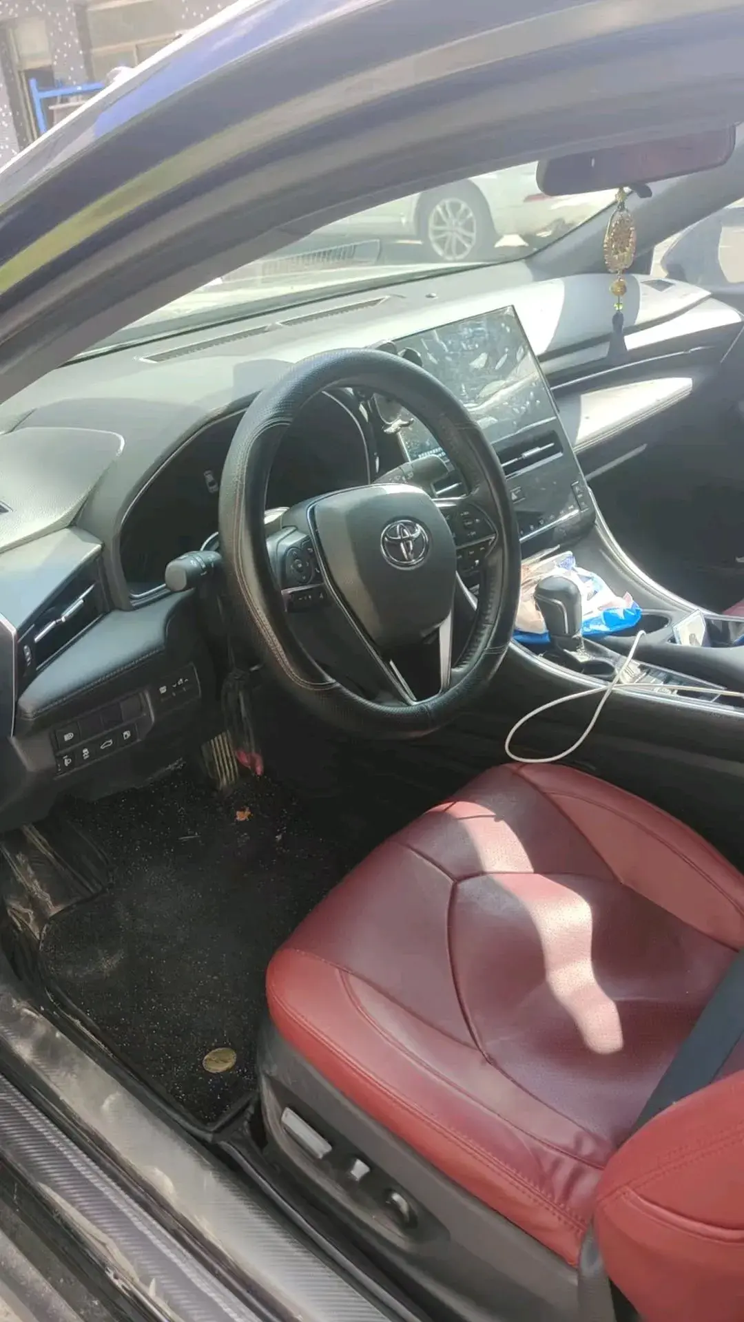 2022 TOYOTA AVALON thumbnail 2