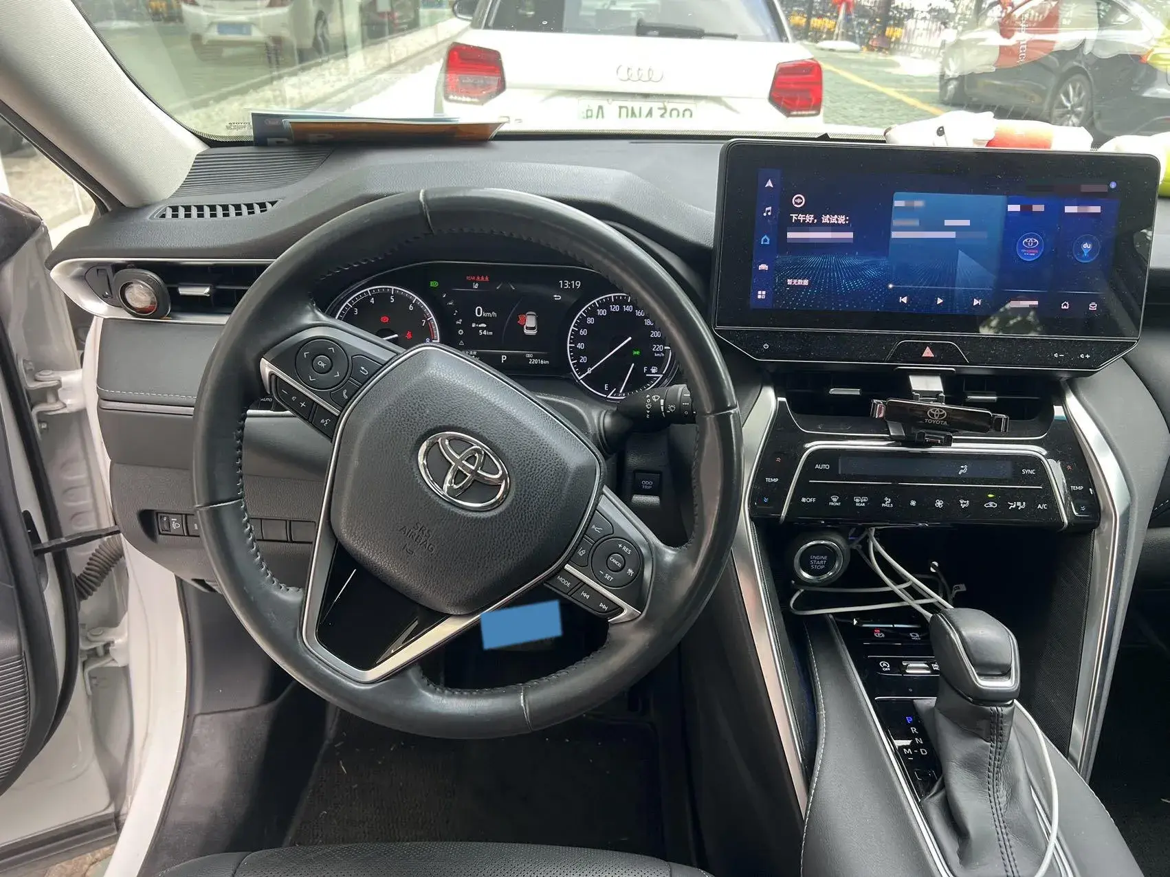 2022 TOYOTA HARRIER thumbnail 3