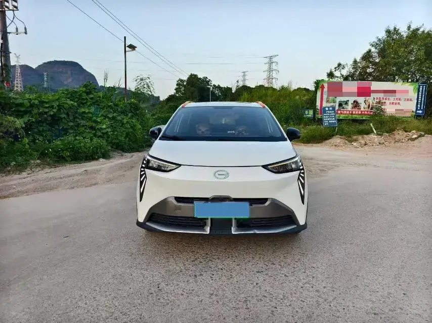 2022 AION Y thumbnail 2