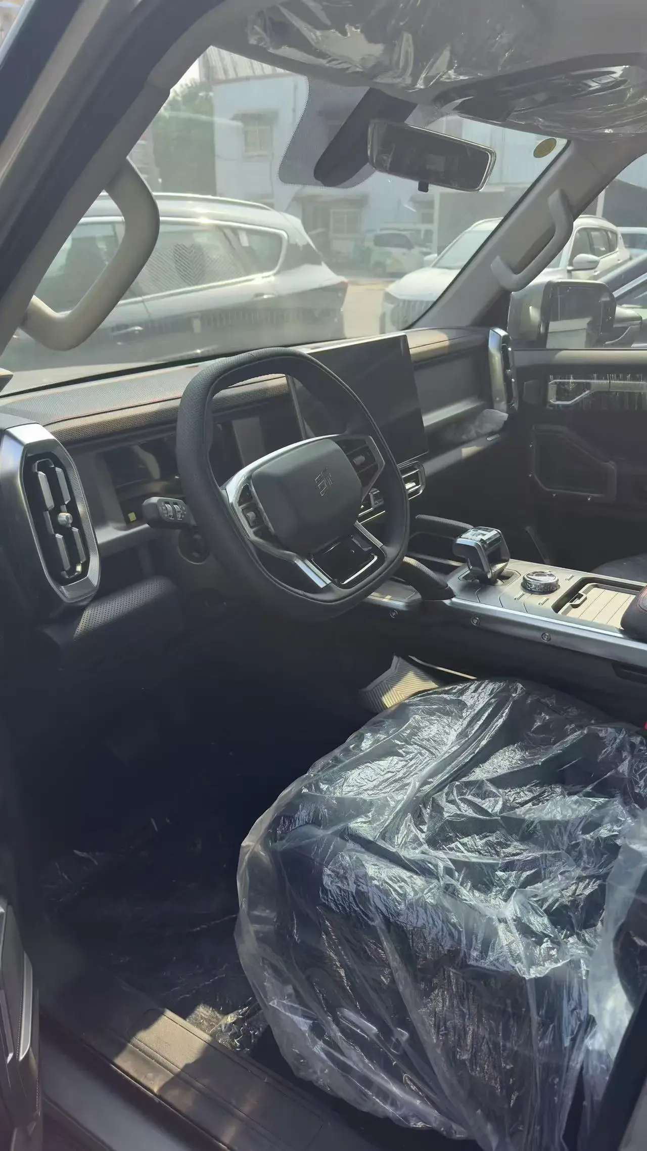 2025 JETOUR TRAVELLER thumbnail 2