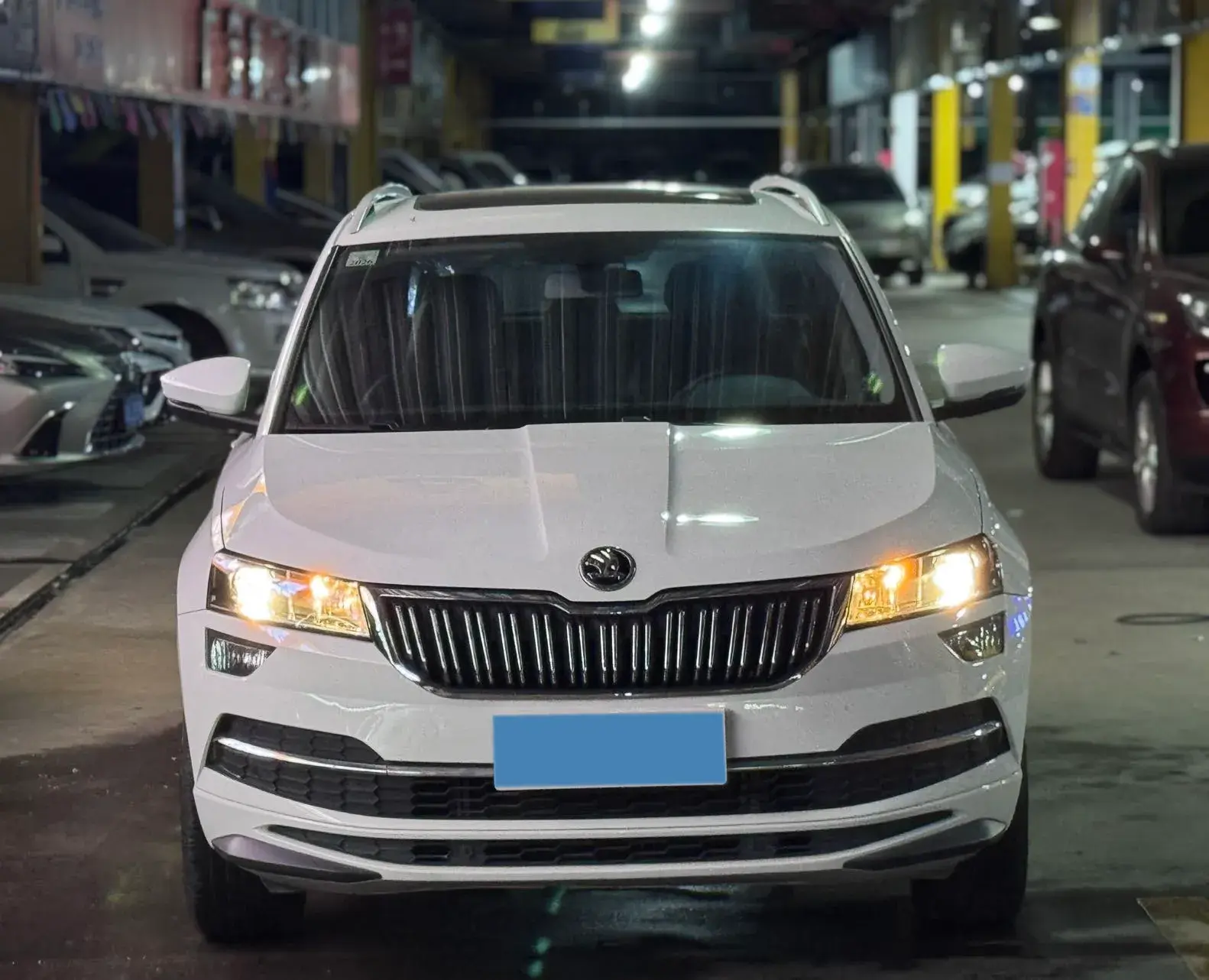 2023 SKODA KAROQ thumbnail 2