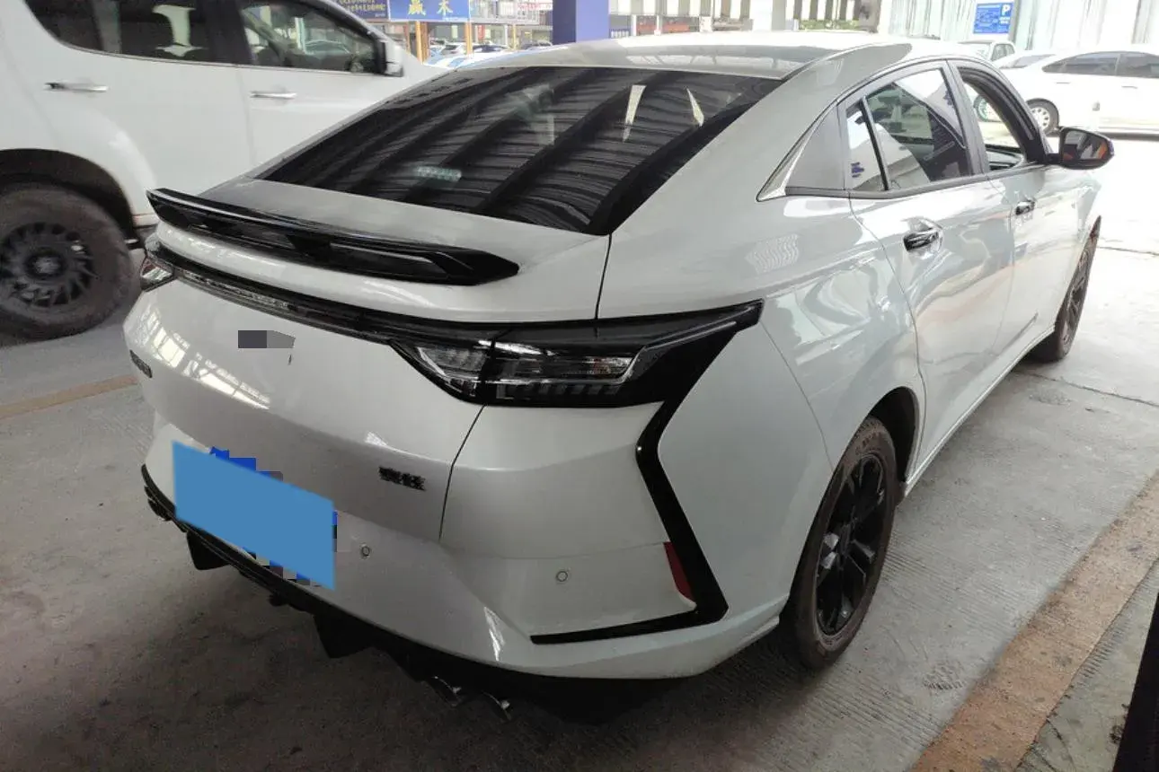 2023 DONGFENG AEOLUS thumbnail 2