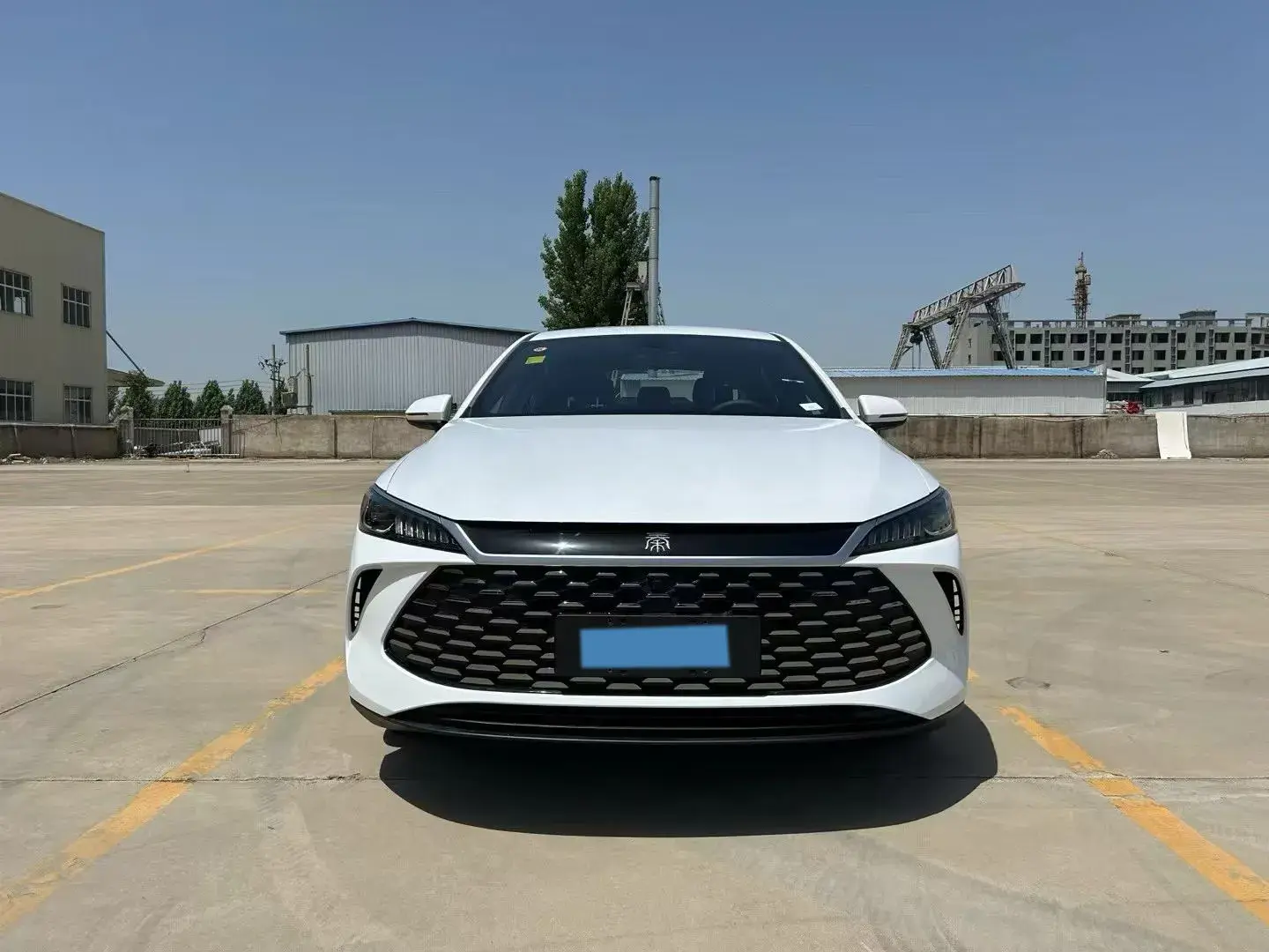 2025 BYD QIN thumbnail 2