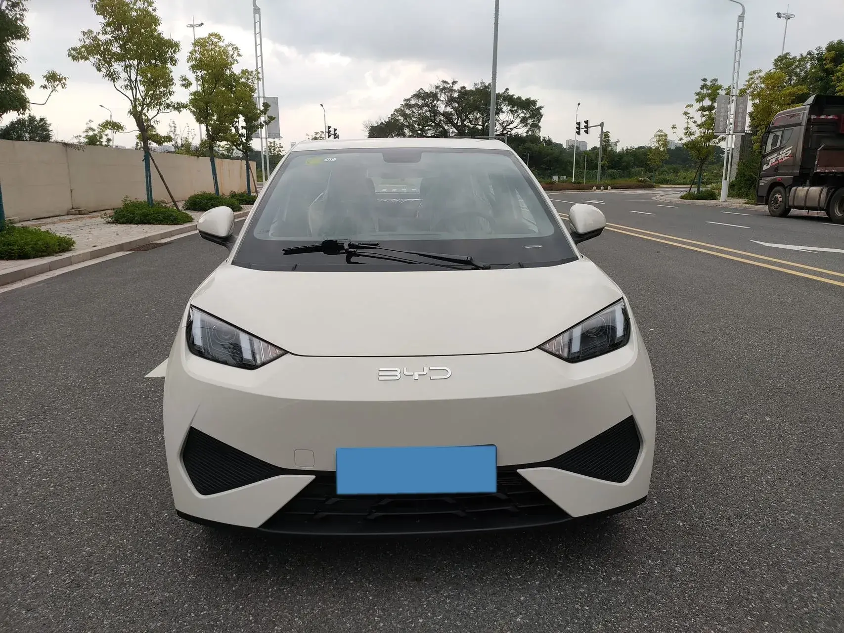 2025 BYD SEAGULL thumbnail 2