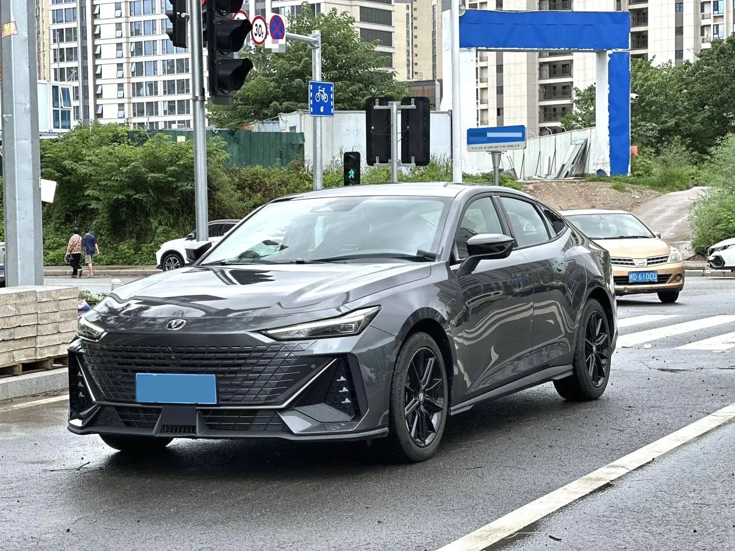 2022 CHANGAN UNI-V view 1