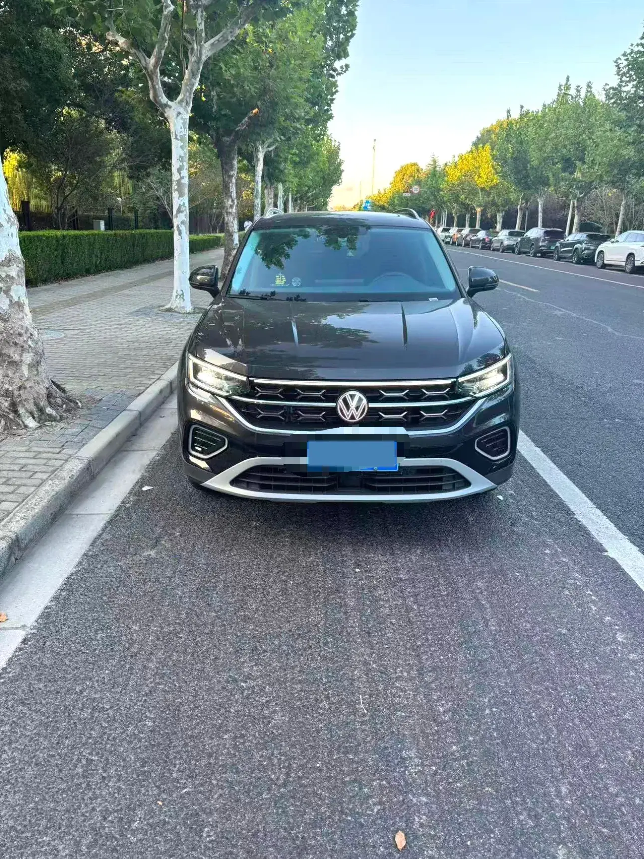 2025 VOLKSWAGEN TAYRON thumbnail 2