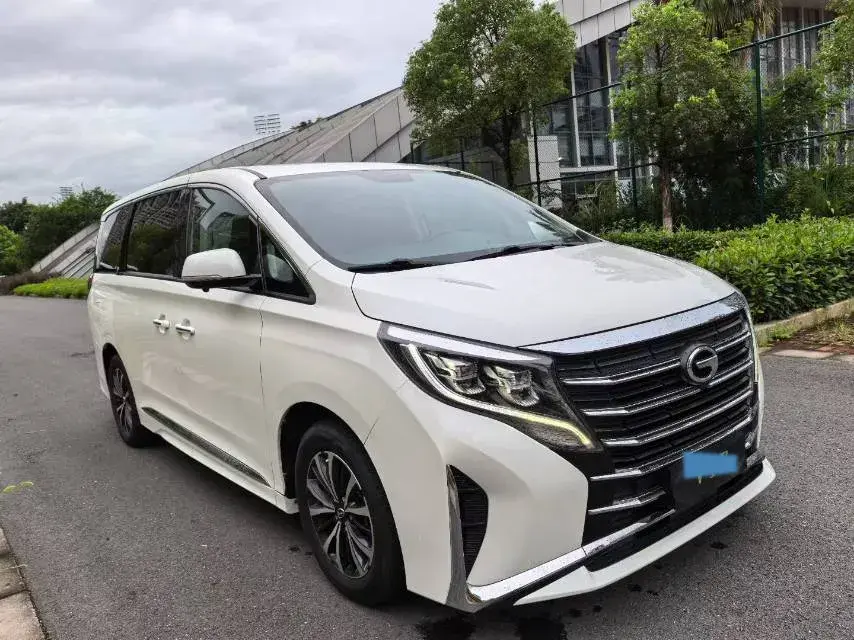 2021 GAC TRUMPCHI thumbnail 3
