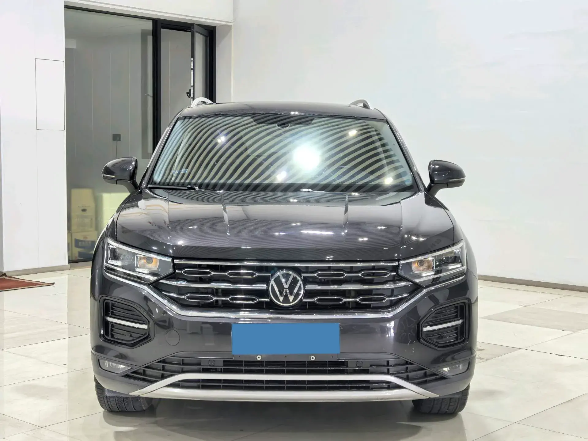 2022 VOLKSWAGEN TAYRON thumbnail 2