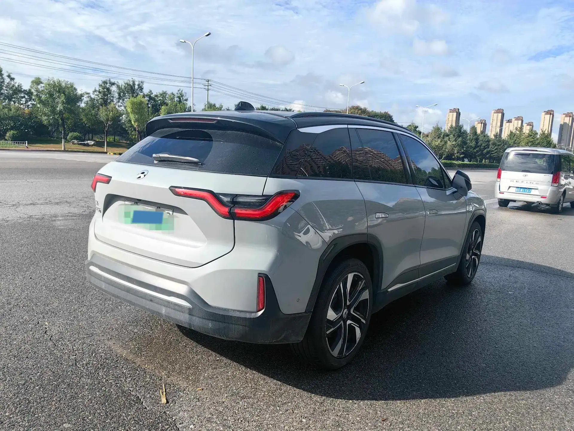 2022 NIO ES6 thumbnail 4