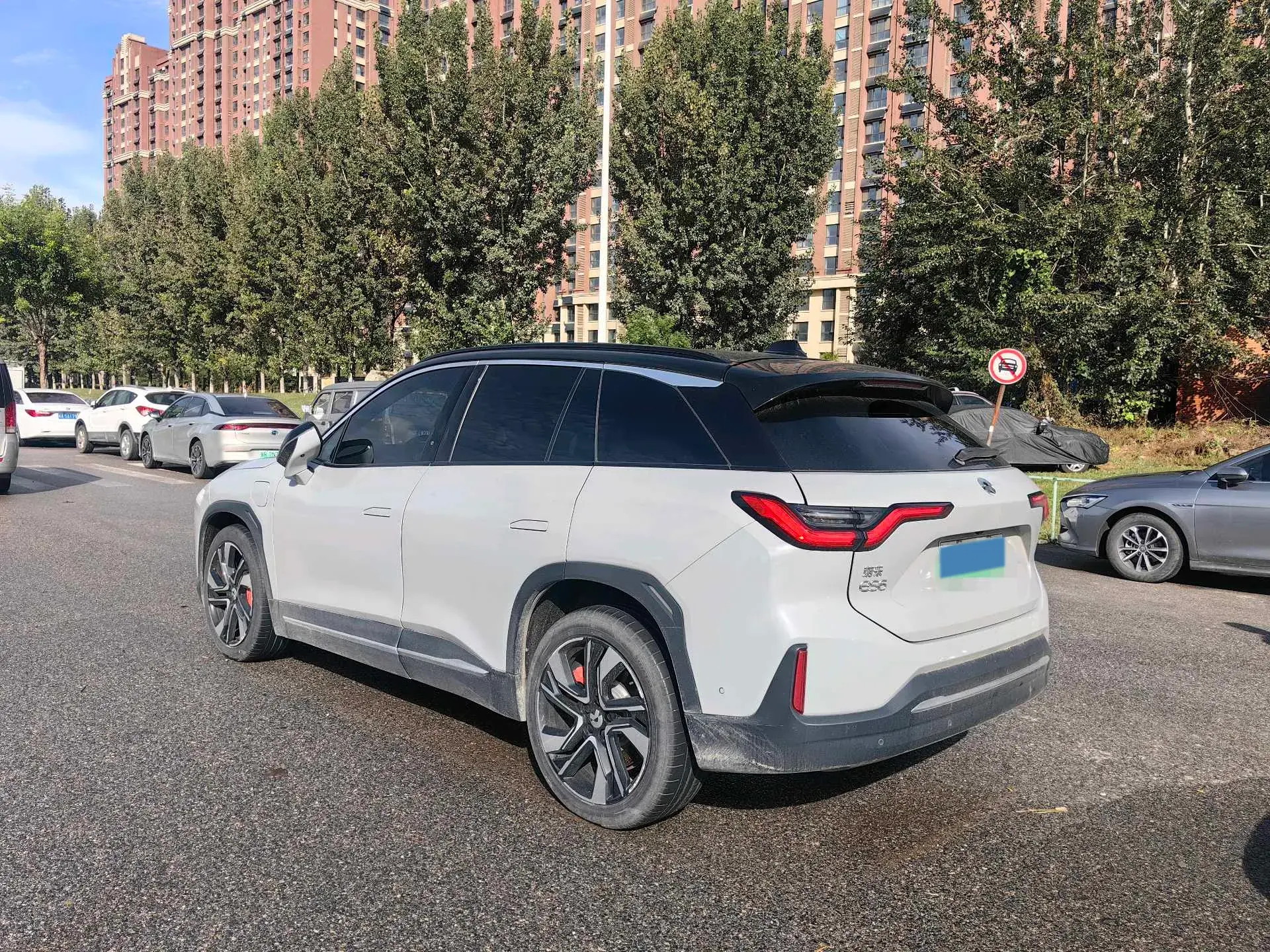 2022 NIO ES6 thumbnail 2