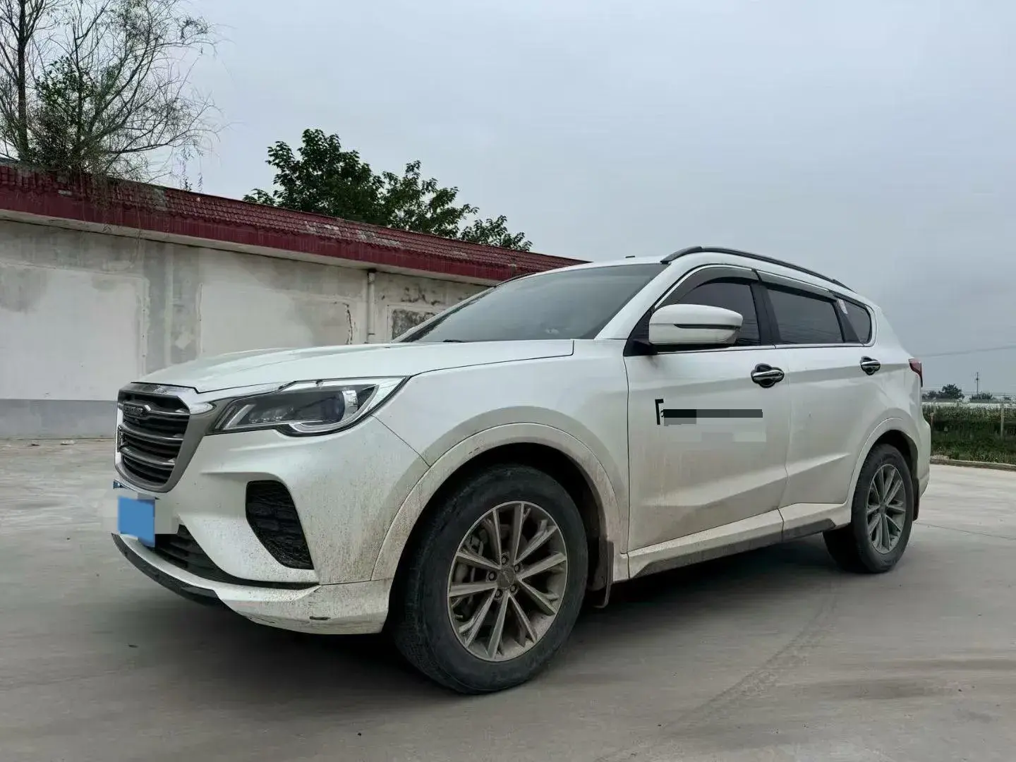 2020 JETOUR X70 view 1