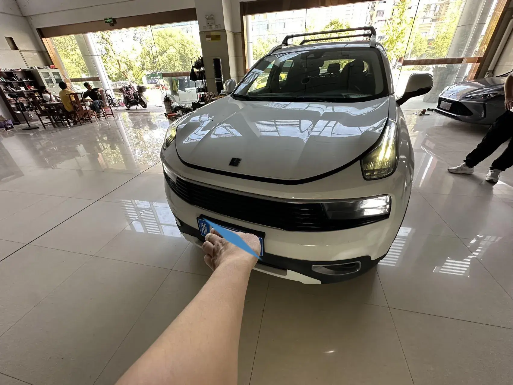 2018 LYNK&CO 01 thumbnail 2