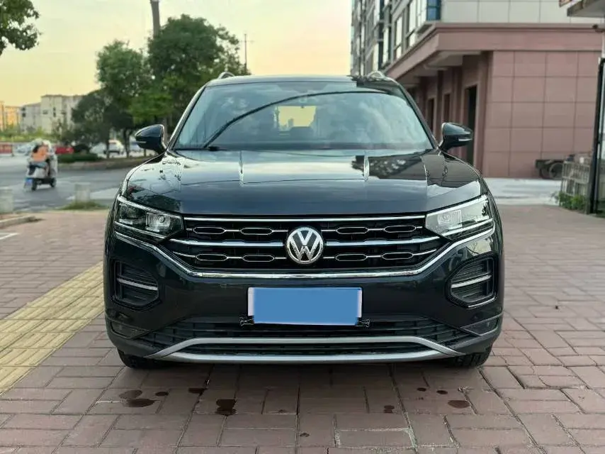 2019 VOLKSWAGEN TAYRON thumbnail 2
