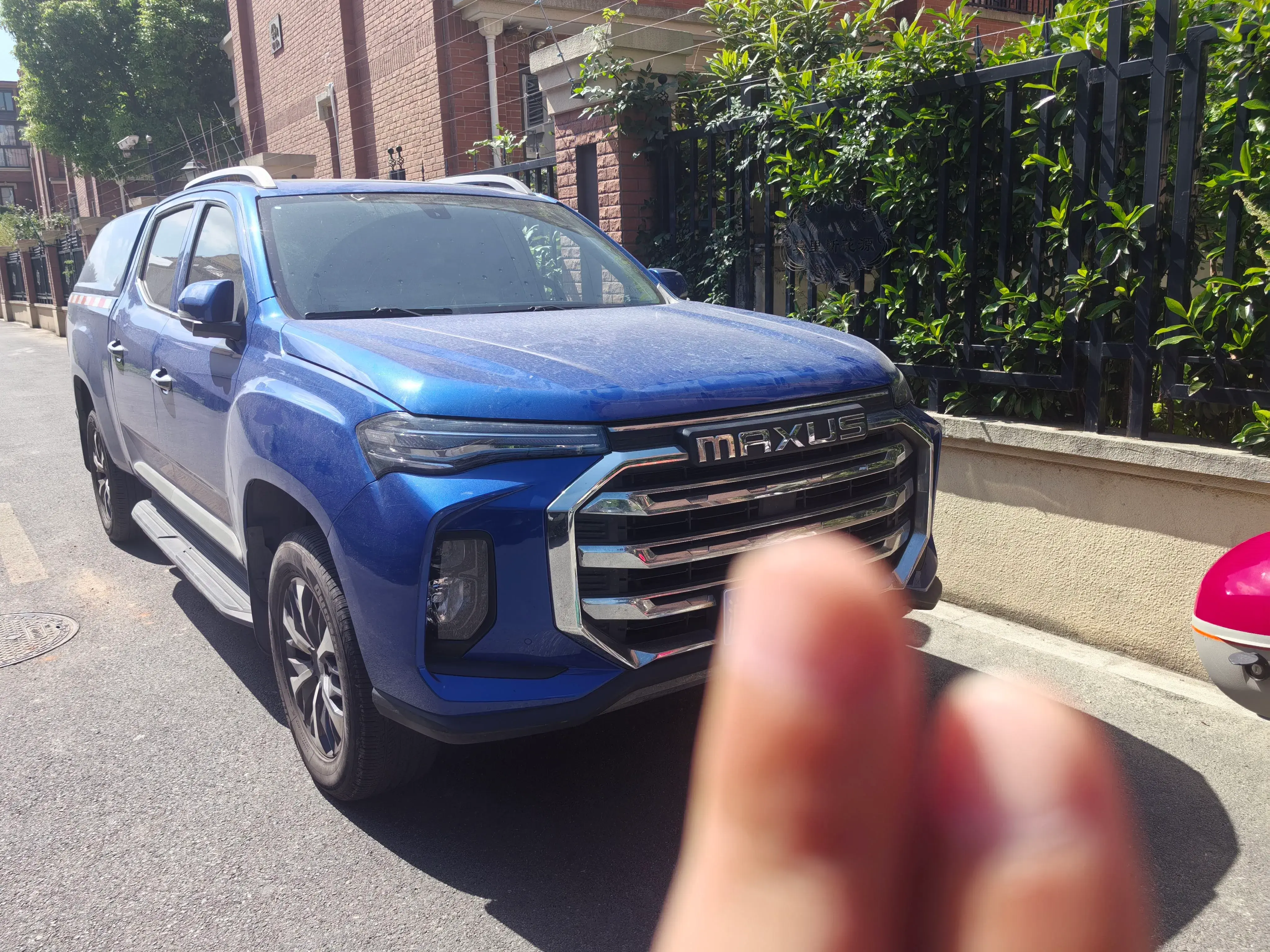 2021 MAXUS T90 thumbnail 2