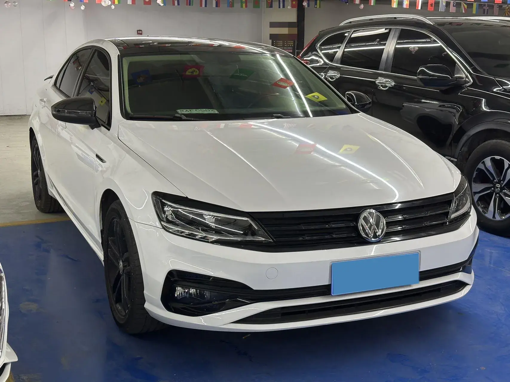 2021 VOLKSWAGEN LAMANDO thumbnail 2