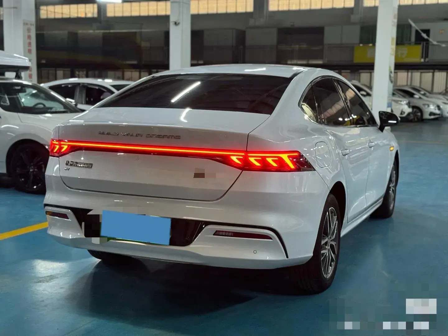 2023 BYD QIN thumbnail 2