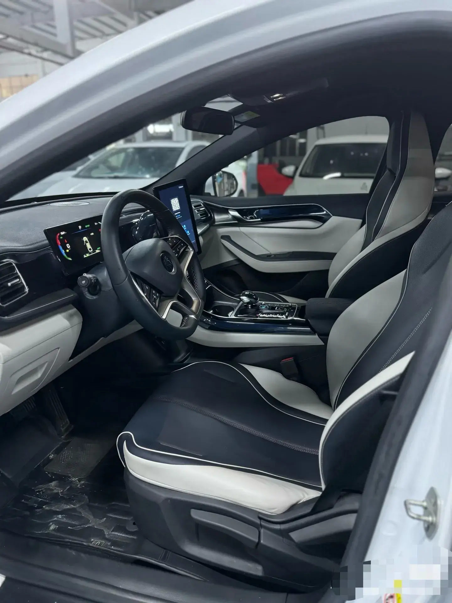 2023 BYD QIN thumbnail 3