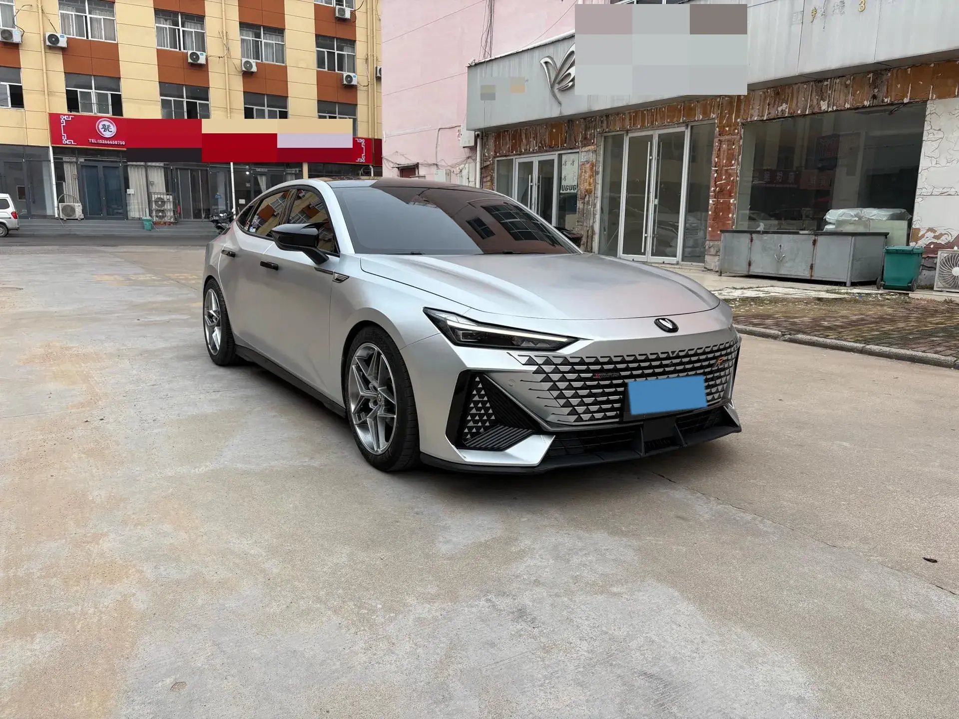 2022 CHANGAN UNI-V thumbnail 3