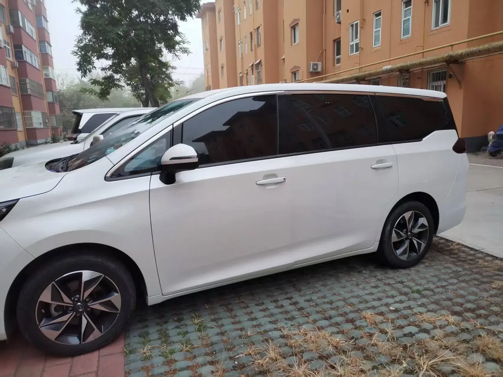 2021 GAC TRUMPCHI thumbnail 4