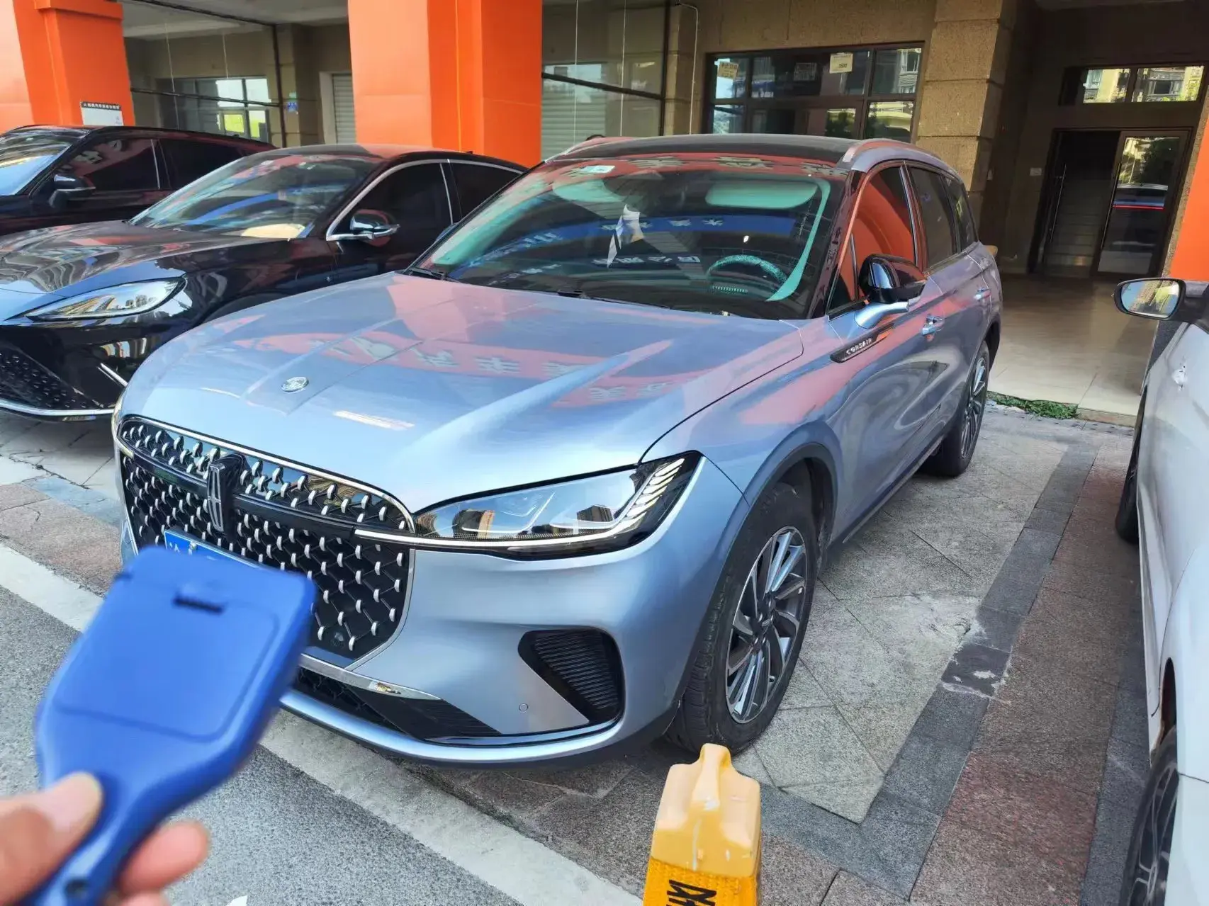 2023 LINCOLN CORSAIR view 1