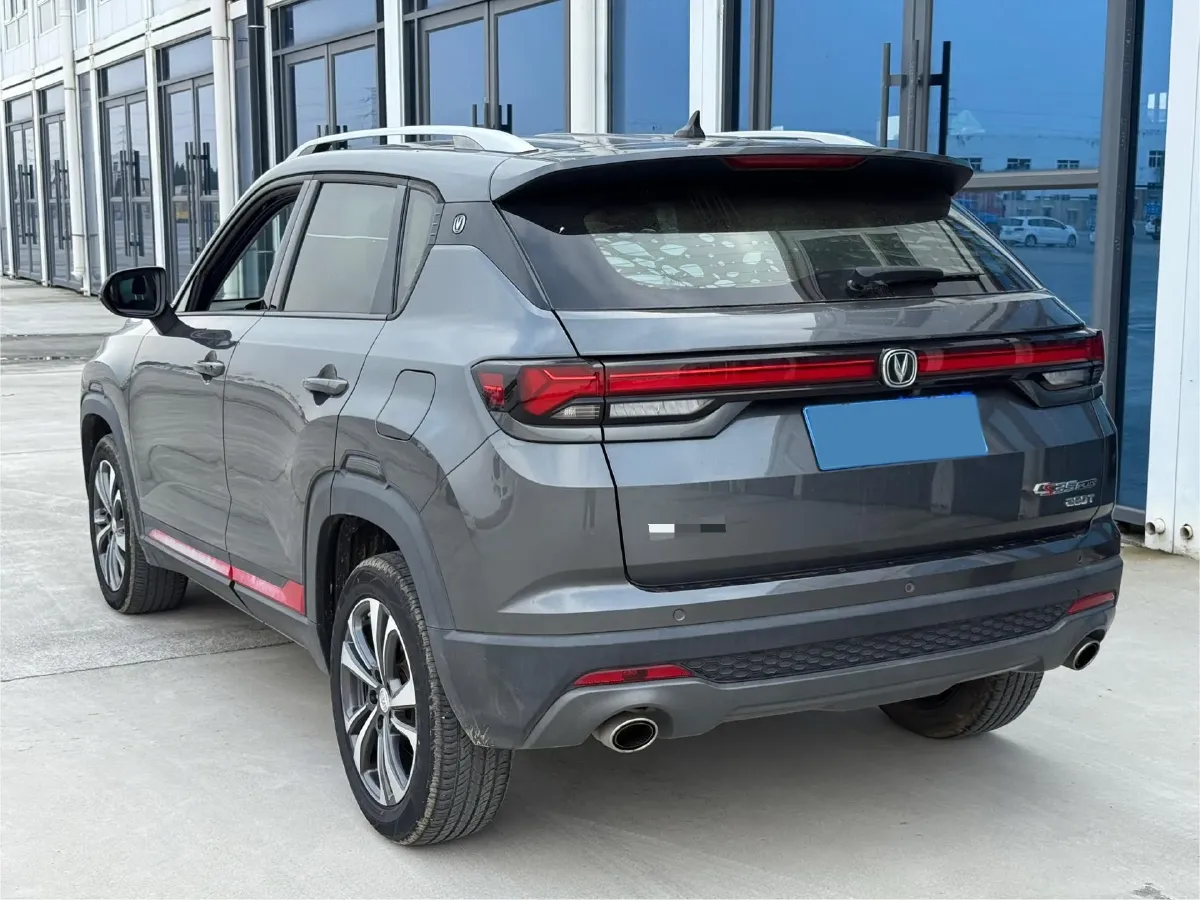 2021 ChangAn CS35 Plus 1.4T 160HP L4 7DCT,autocango,china used car exporter,china ev exporter,chinese used car exporter,chinese used ev exporter