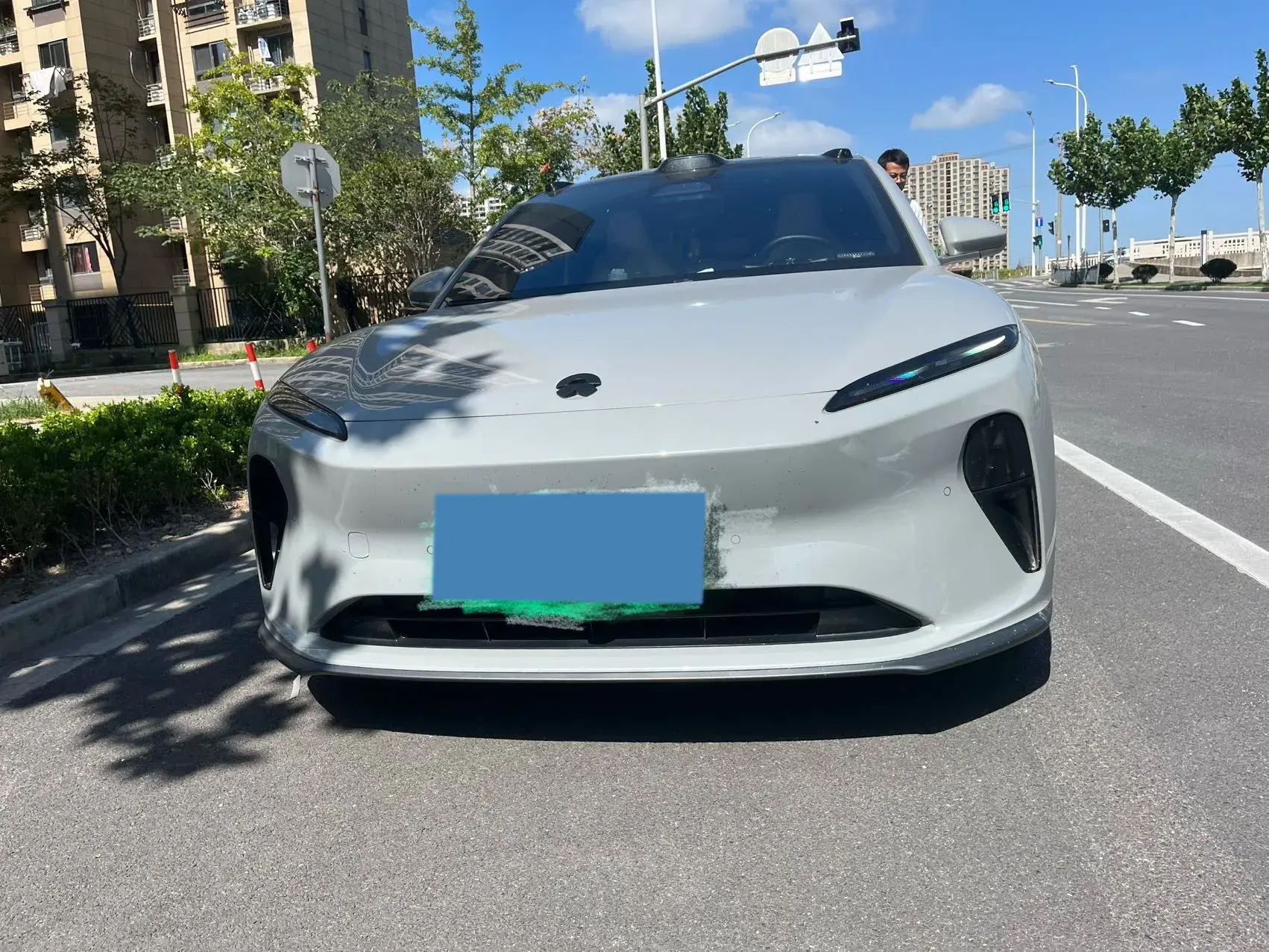 2022 NIO ET5 thumbnail 2