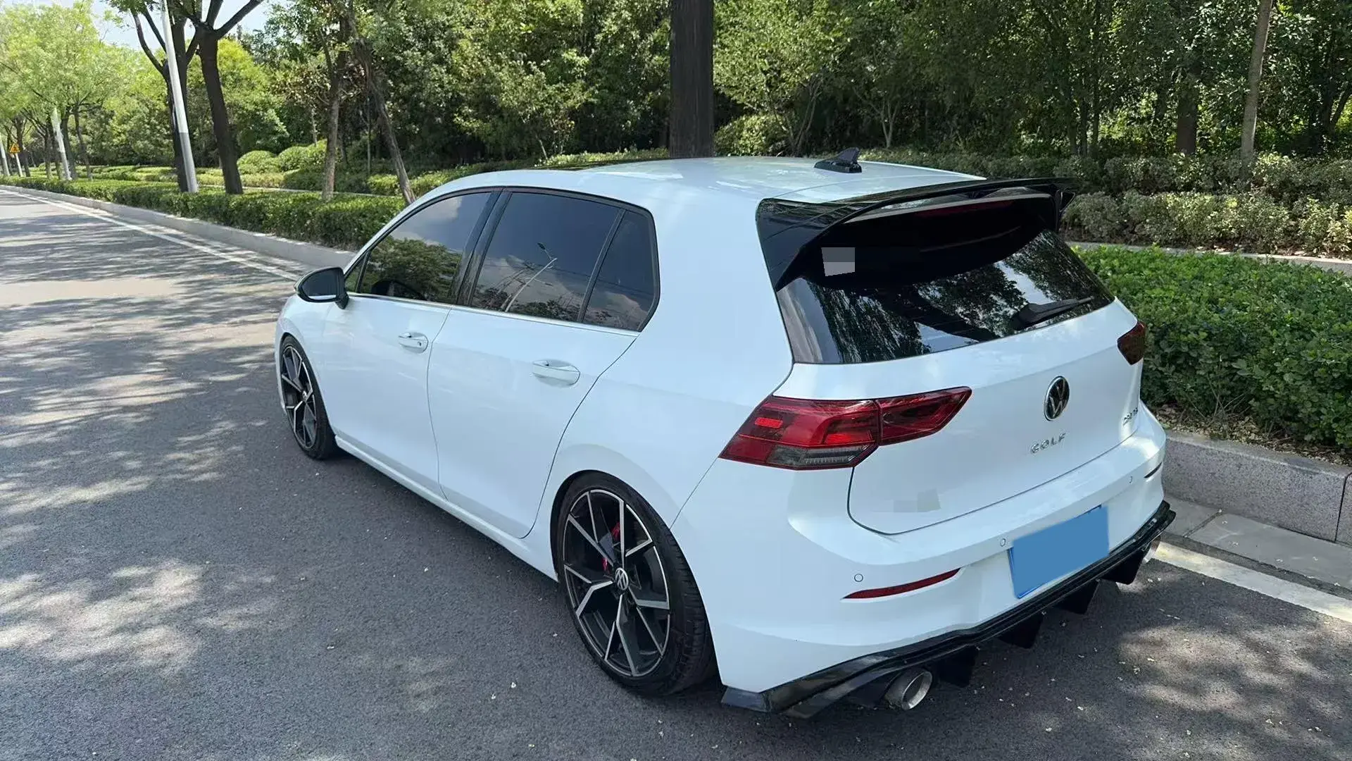 2021 VOLKSWAGEN GOLF thumbnail 4