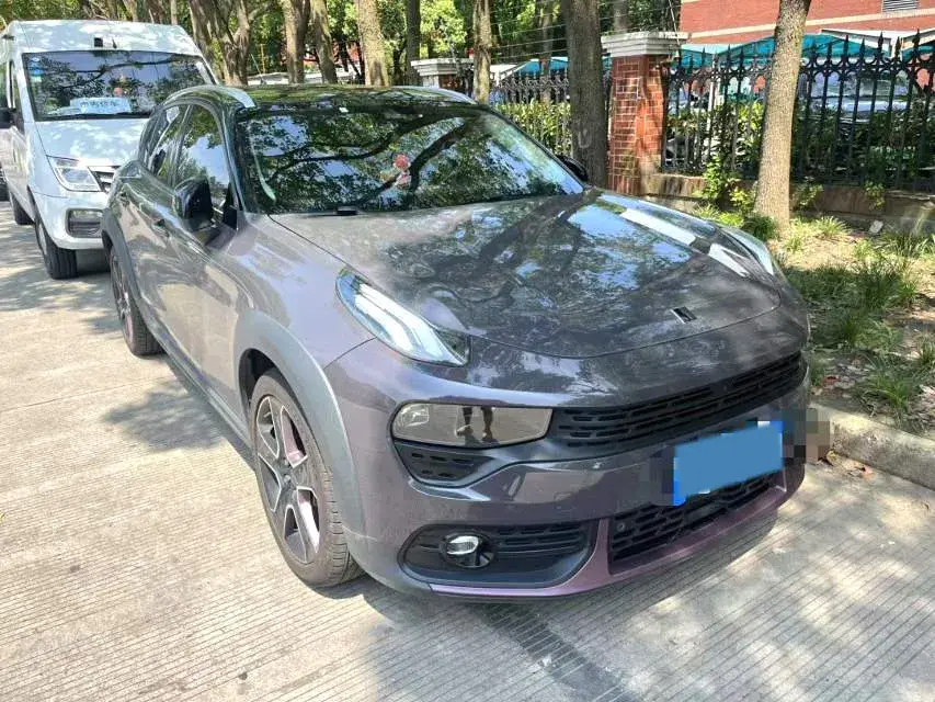 2019 LYNK&CO 02 thumbnail 2