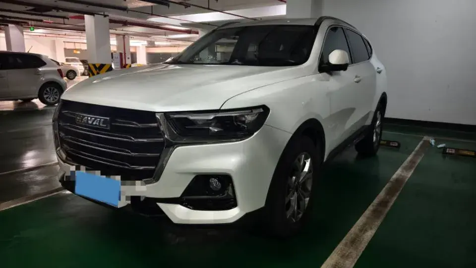 2021 HAVAL H6 view 1