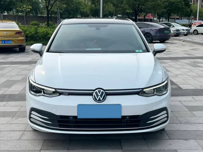 2021 VOLKSWAGEN GOLF thumbnail 2