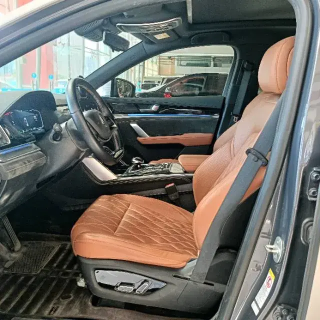 2023 BYD TANG thumbnail 4