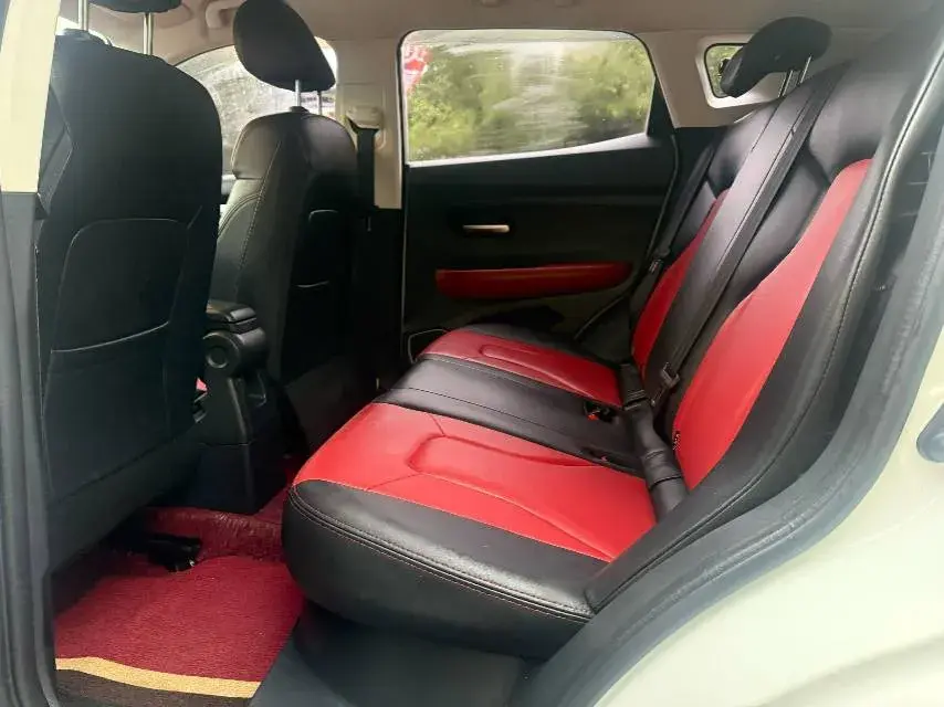 2018 HAVAL H2S thumbnail 3