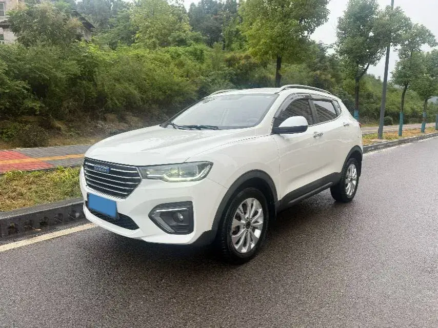 2018 HAVAL H2S view 1