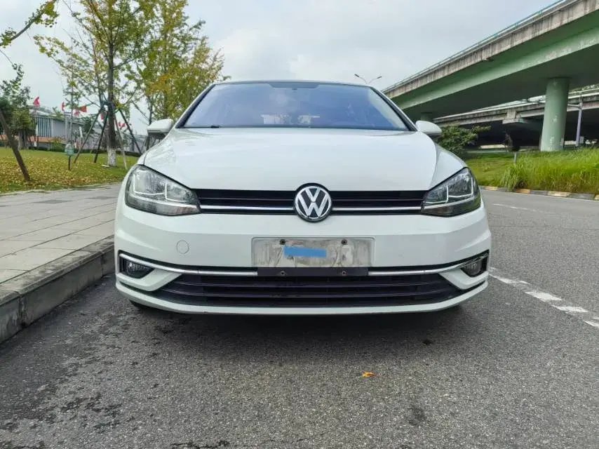 2018 VOLKSWAGEN GOLF thumbnail 2