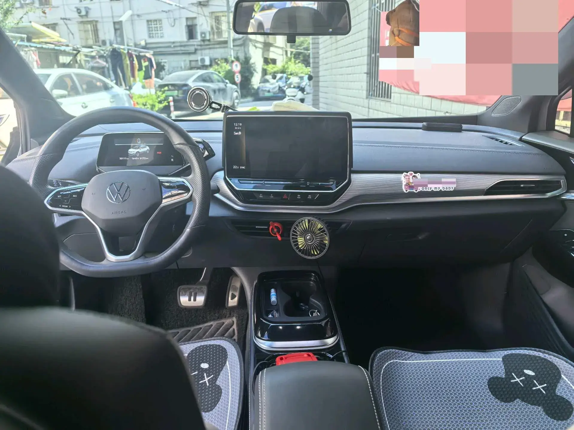 2024 VOLKSWAGEN ID.4 thumbnail 2