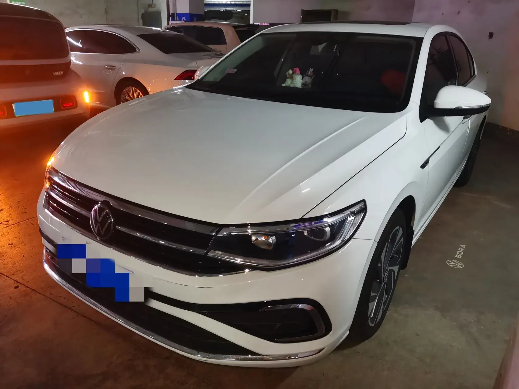 2023 VOLKSWAGEN BORA view 1