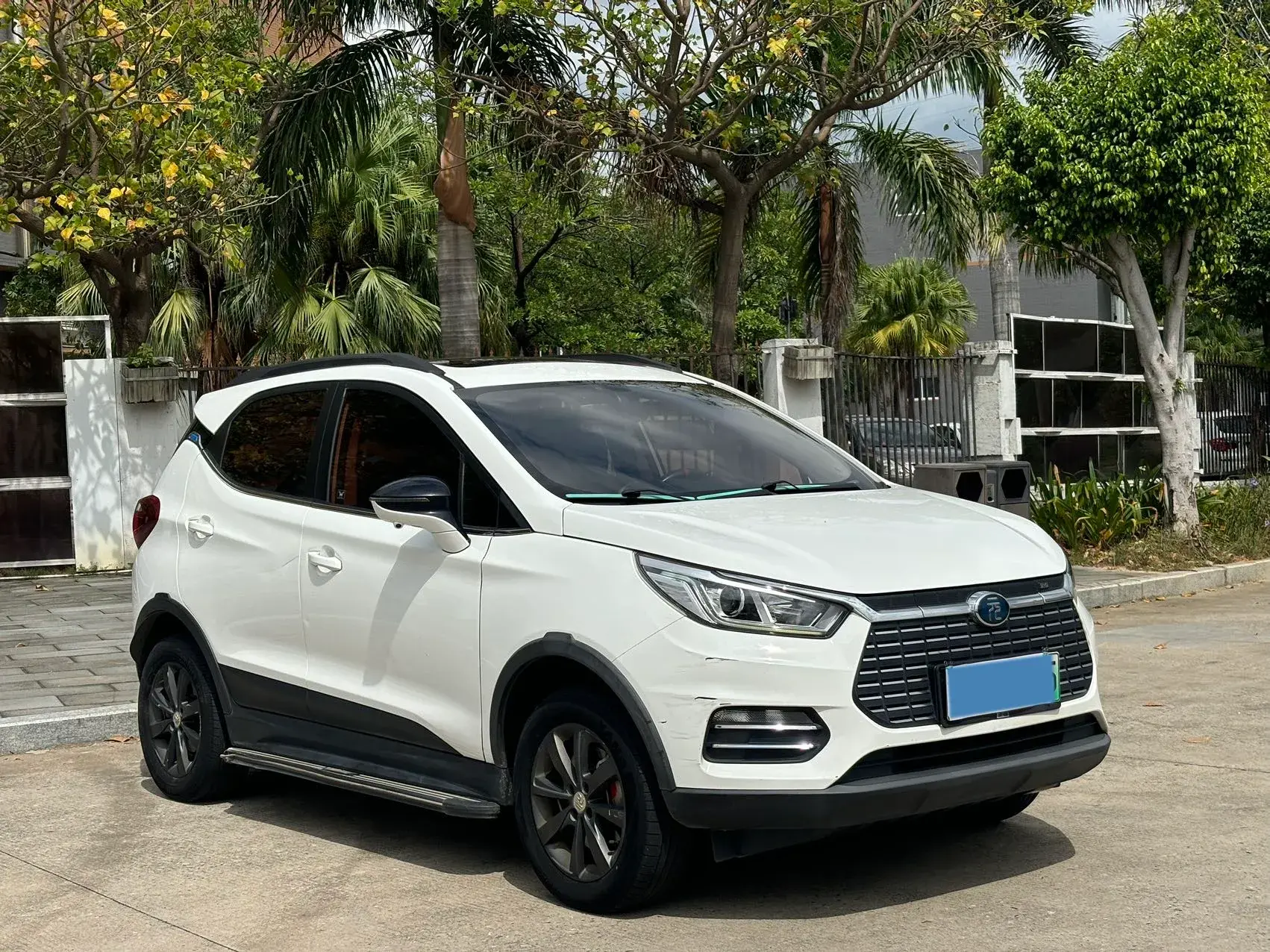 2018 BYD YUAN thumbnail 2