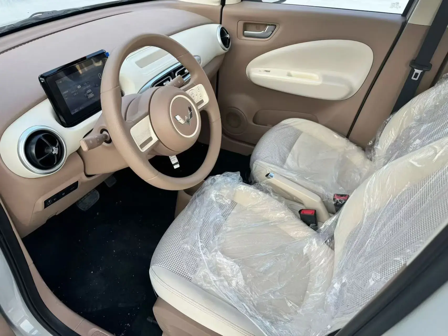 2023 BAOJUN KIWI thumbnail 3