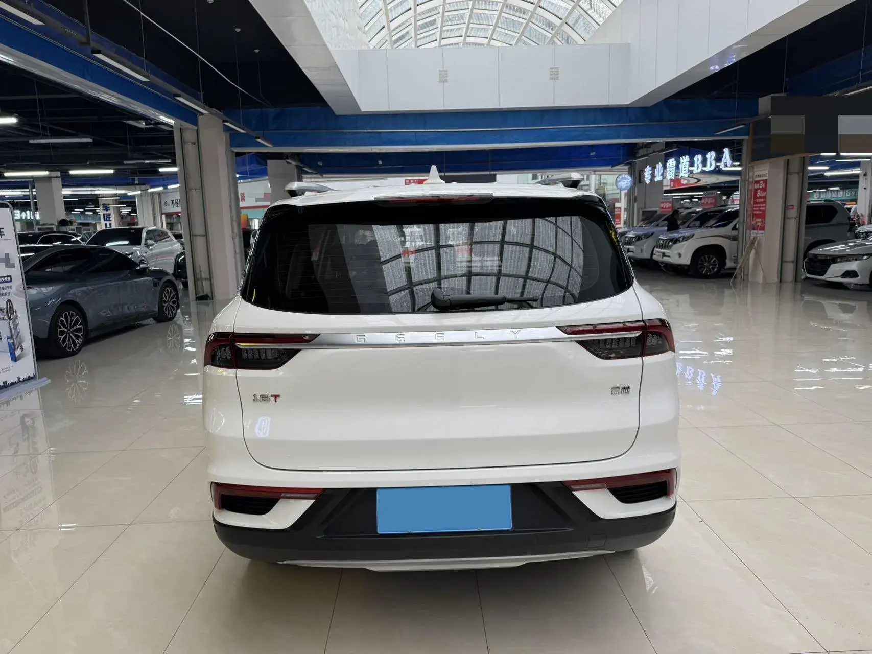 2020 GEELY OKAVANGO thumbnail 4