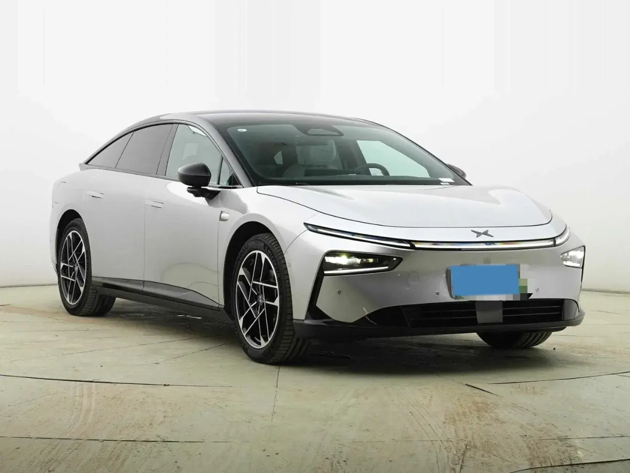 2024 XPENG P7+ thumbnail 2