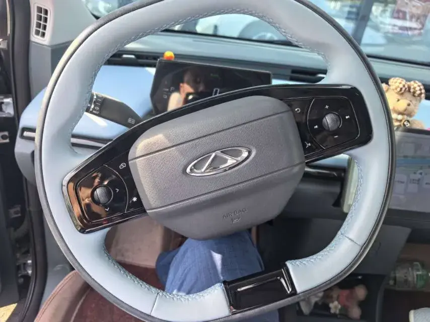 2024 CHERY LITTLE thumbnail 3